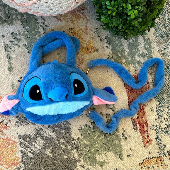 New Disney Lilo & Stitch Plush Shoulder Bag Crossbody Purse THE CUTEST - Picture 10 of 15